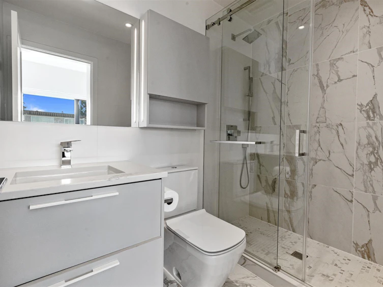 4983 Imperial Street, Burnaby, BC, V5H 0J8 - 8