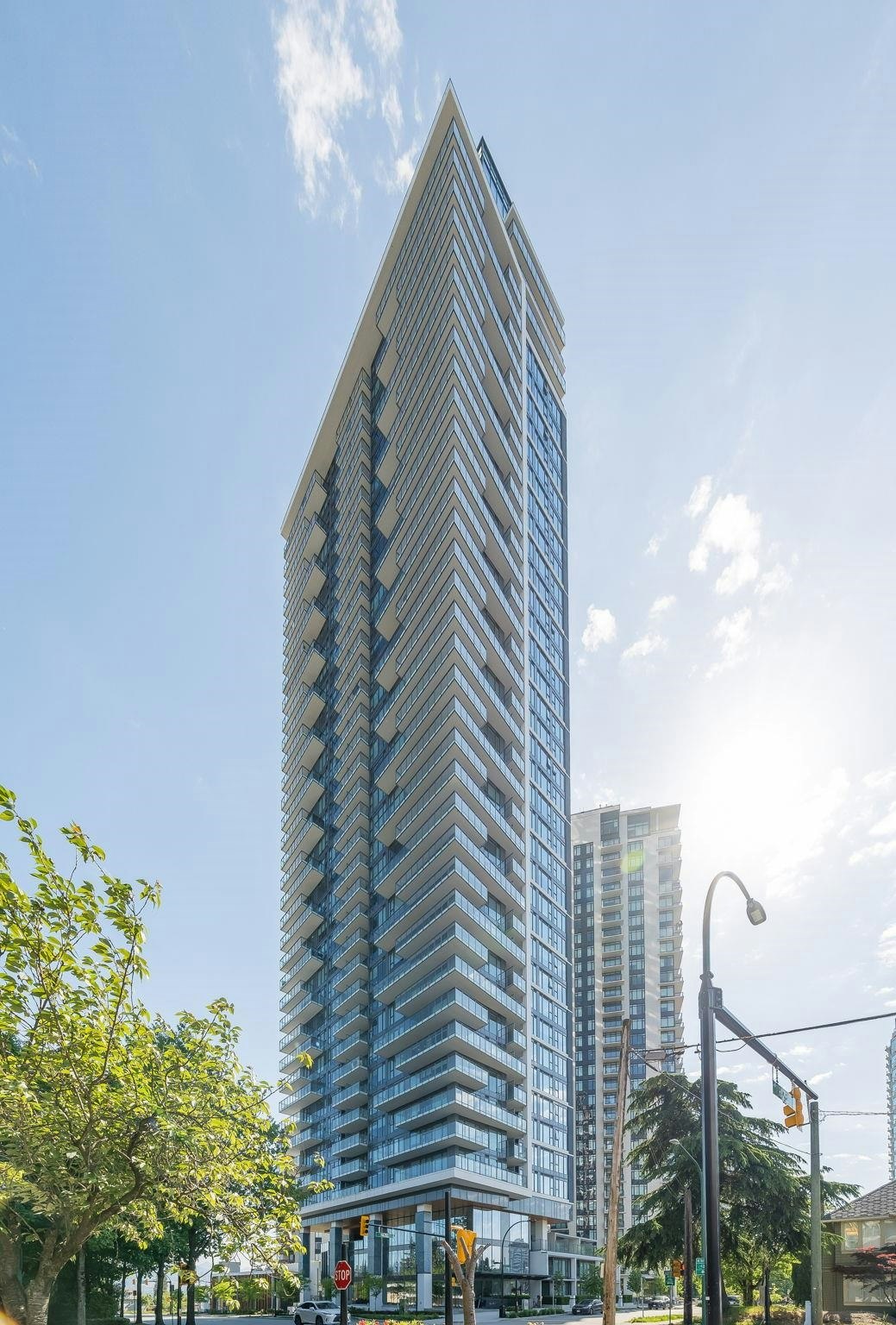 1807-4711 Hazel Street, Burnaby, BC, V5H 0J9