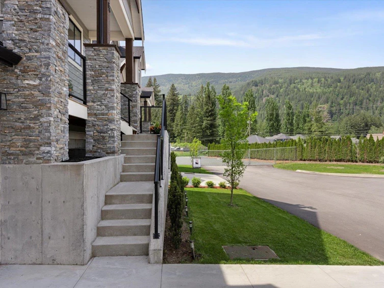 84-1880 Columbia Valley Road, Columbia Valley, BC, V2R 4W6 - 39