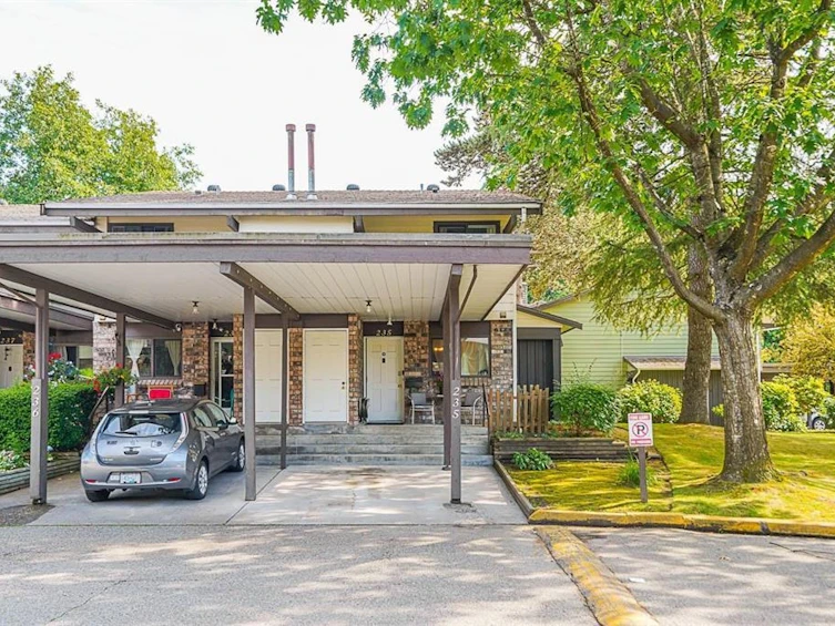 235-7447 140 Street, Surrey, BC, V3W 6G5 - 3