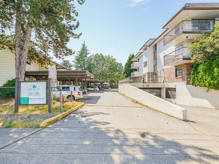 235-7447 140 Street, Surrey, BC, V3W 6G5 - 26