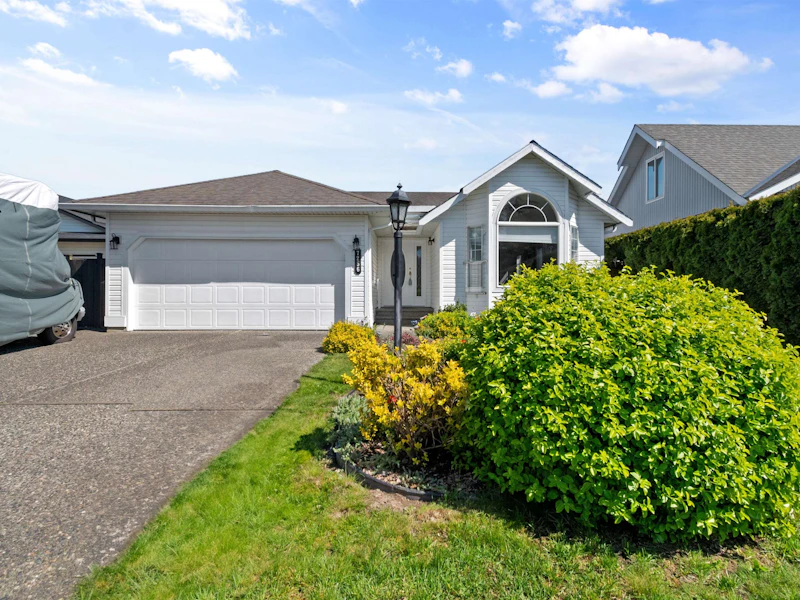 7256 Bluejay Place, Chilliwack BC V2R 2V2