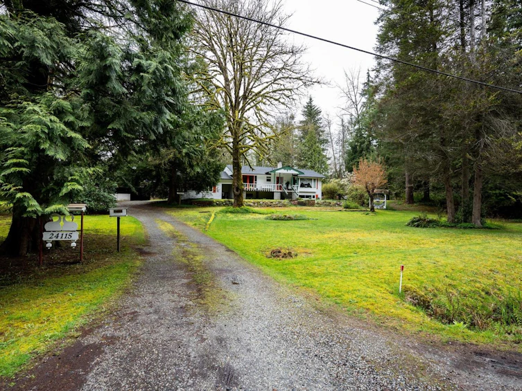 24115 Fern Crescent, Maple Ridge, BC, V4R 2S1 - 30