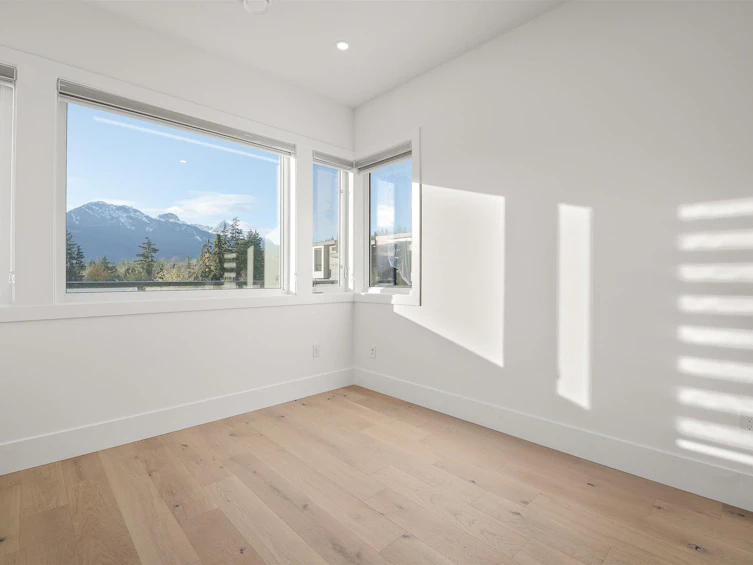 10-3385 Mamquam Road, Squamish, BC, V8B 0E3 - 4