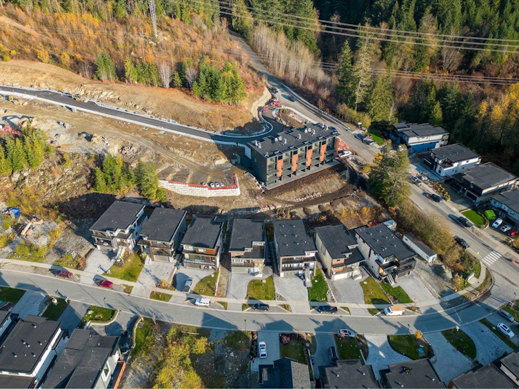 10-3385 Mamquam Road, Squamish, BC, V8B 0E3 - 32
