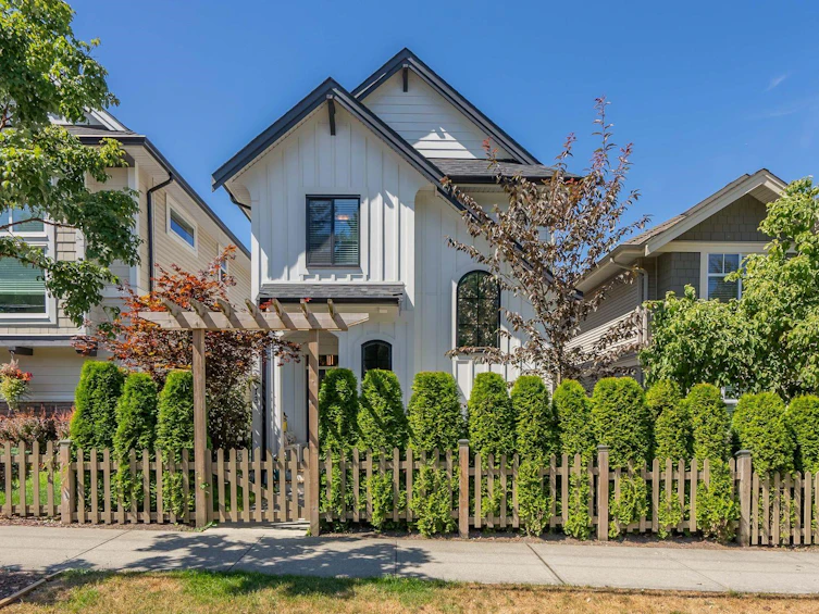 13-4295 Old Clayburn Road, Abbotsford, BC, V3G 0G4 - 2