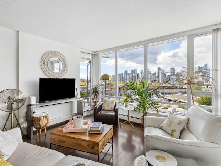 902-1833 Crowe Street, Vancouver, BC, V5Y 0A2