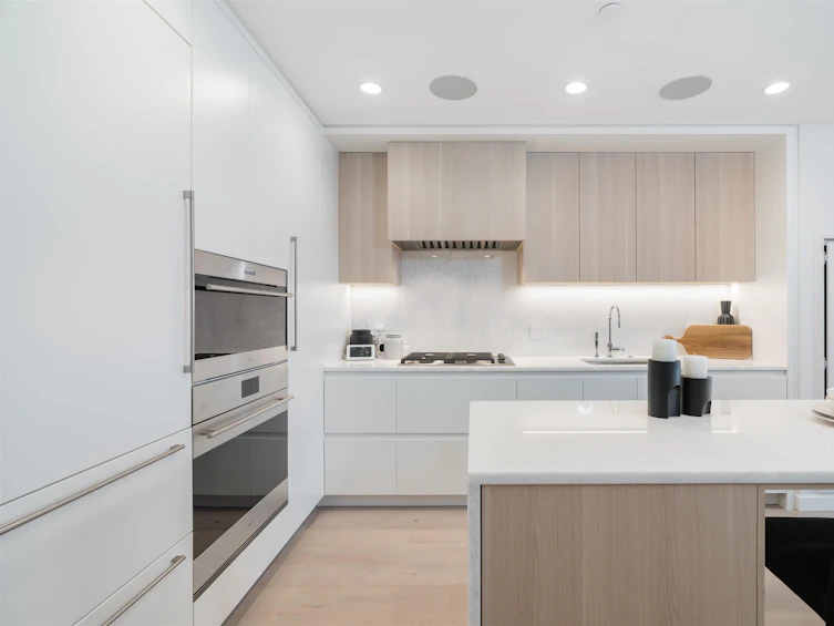 2201-7418 Paulson Street, Vancouver, BC, V6P 0K2