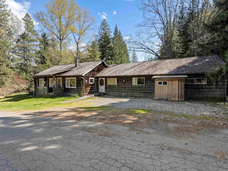 49472 Voight Road, Chilliwack, BC, V4Z 1E9 - 4