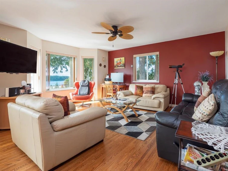 6502 Sunshine Coast Highway, Sechelt, BC, V7Z 0M9 - 9