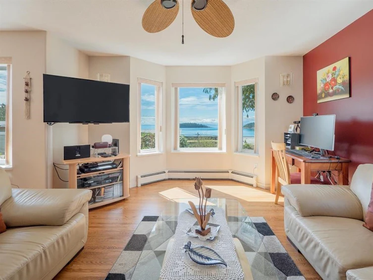 6502 Sunshine Coast Highway, Sechelt, BC, V7Z 0M9 - 10