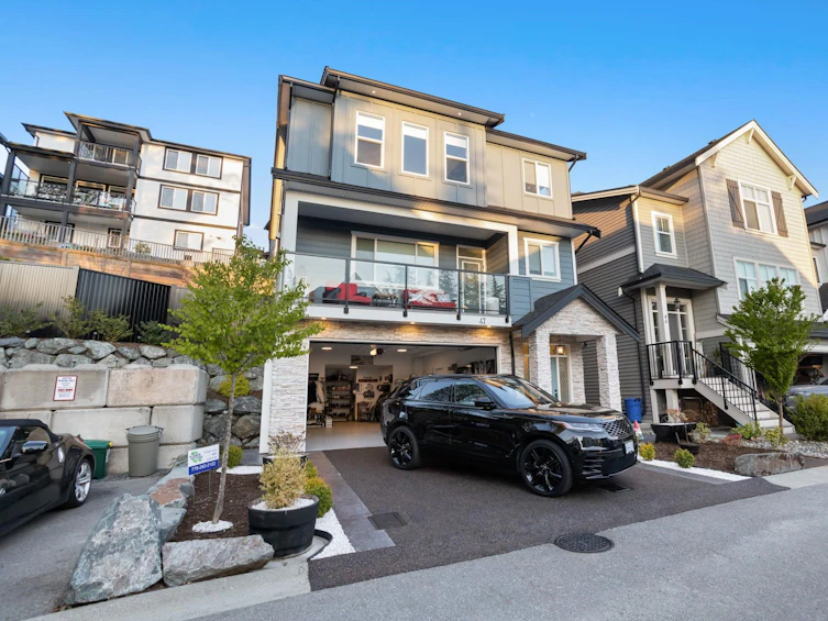 47-4295 Old Clayburn, Abbotsford, BC, V2R 5H2 - 2
