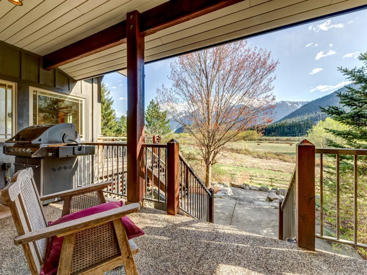 1360 Collins Road, Pemberton, BC, V0N 2L0 - 9