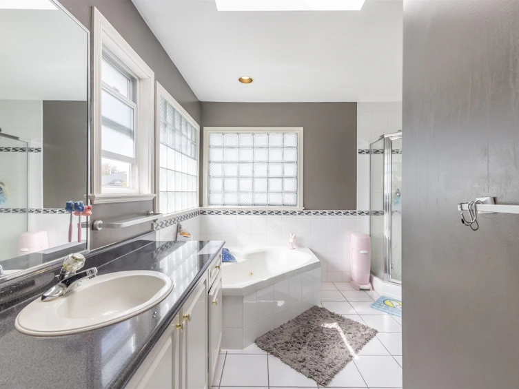 1332 Rama Avenue, New Westminster, BC, V3M 6T6 - 25