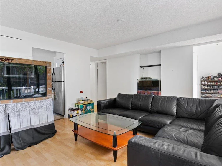 6630-6632 Canada Way, Burnaby, BC, V5E 3P7 - 27