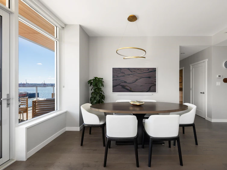 1405-118 Carrie Cates Court, North Vancouver, BC, V7L 0B2 - 3