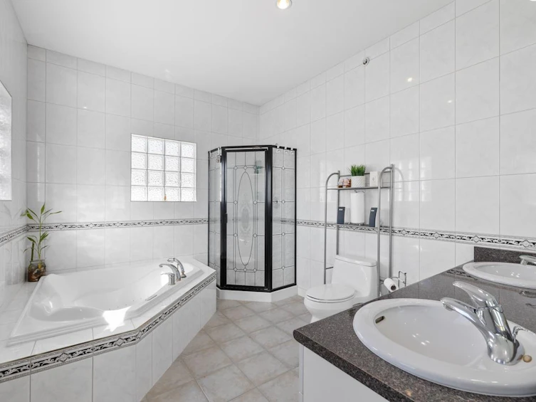 488 E 22nd Avenue, Vancouver, BC, V5V 1V1 - 24