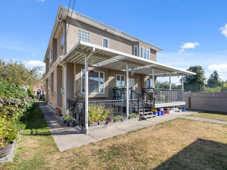 488 E 22nd Avenue, Vancouver, BC, V5V 1V1 - 33