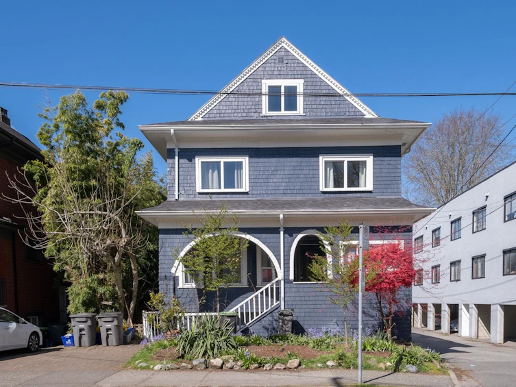1533 Maple Street, Vancouver, BC, V6J 3S2 - 2