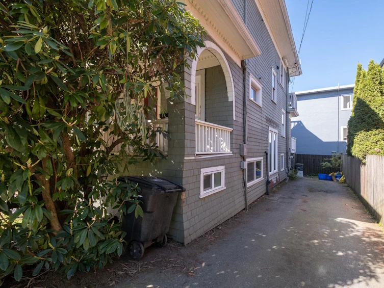 1549 Maple Street, Vancouver, BC, V6J 3S2 - 35