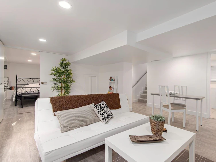 1541 Maple Street, Vancouver, BC, V6J 3S2 - 9