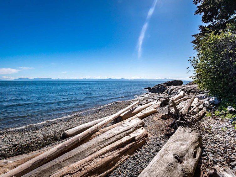 2647 Manatee Road, Roberts Creek, BC, V0N 2W4 - 19