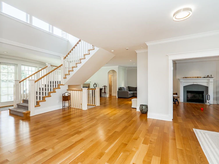 4676 Decourcy Court, West Vancouver, BC, V7W 3J5 - 2
