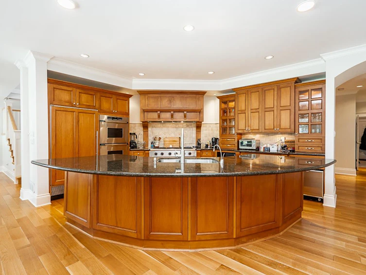 4676 Decourcy Court, West Vancouver, BC, V7W 3J5 - 5