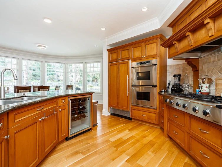 4676 Decourcy Court, West Vancouver, BC, V7W 3J5 - 6