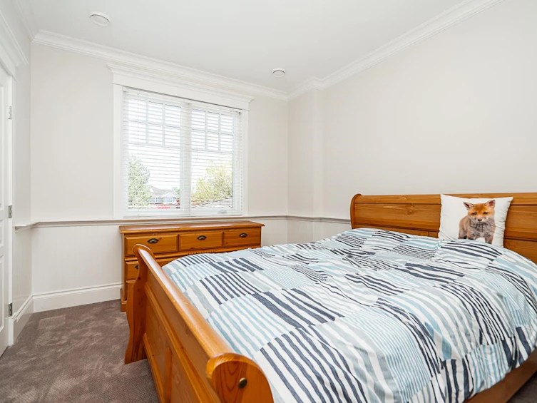 4676 Decourcy Court, West Vancouver, BC, V7W 3J5 - 12