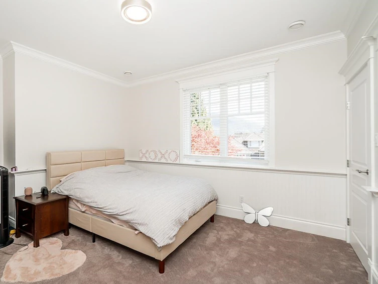 4676 Decourcy Court, West Vancouver, BC, V7W 3J5 - 13