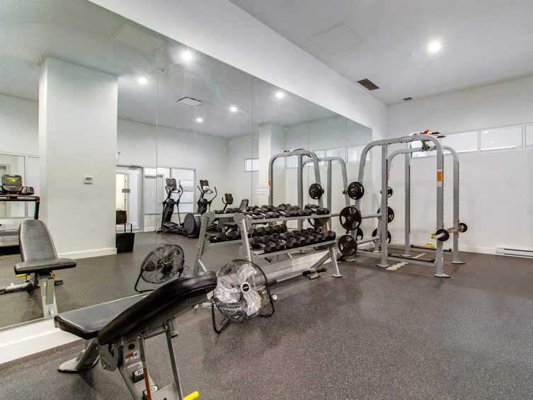 306-18811 72, Surrey, BC, V4N 6W7 - 18