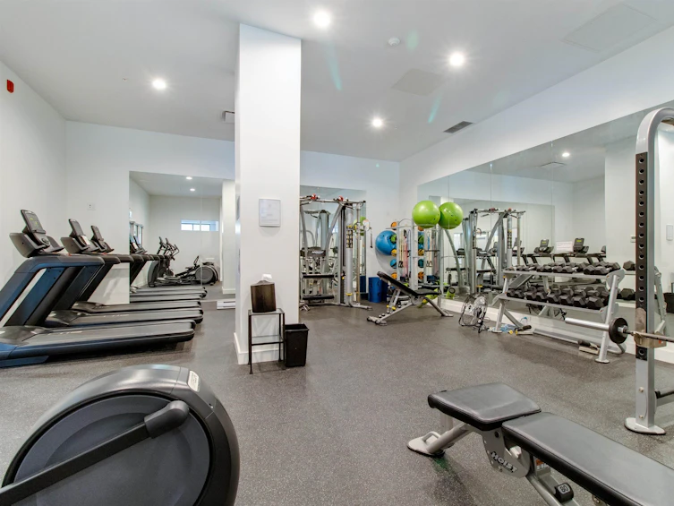 306-18811 72, Surrey, BC, V4N 6W7 - 19