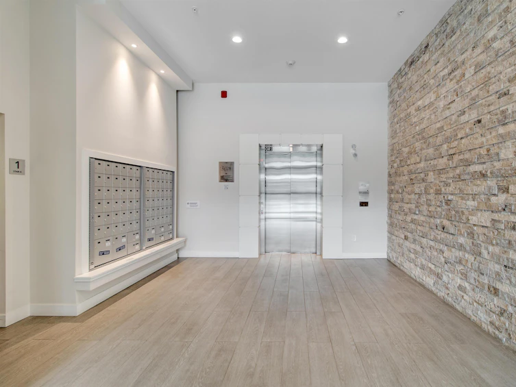 306-18811 72, Surrey, BC, V4N 6W7 - 4