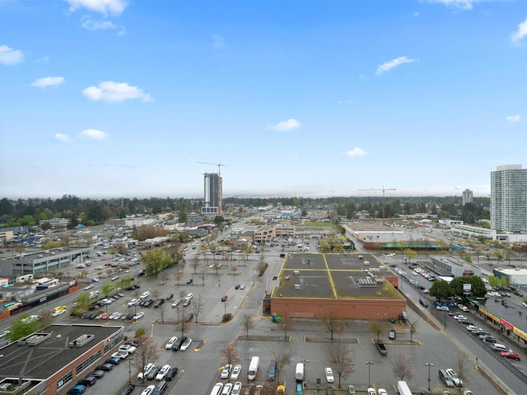 1604-13495 Central, Surrey, BC, V3T 0K2 - 4