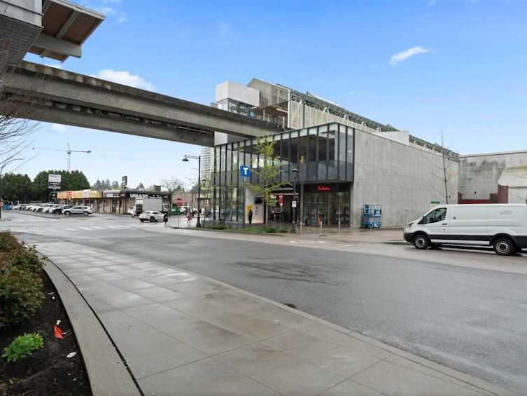 1604-13495 Central, Surrey, BC, V3T 0K2 - 6