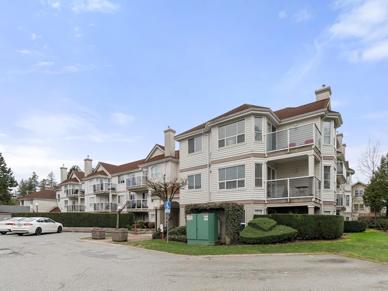 304 - 12733 72nd Avenue, Surrey BC V3W 2M7