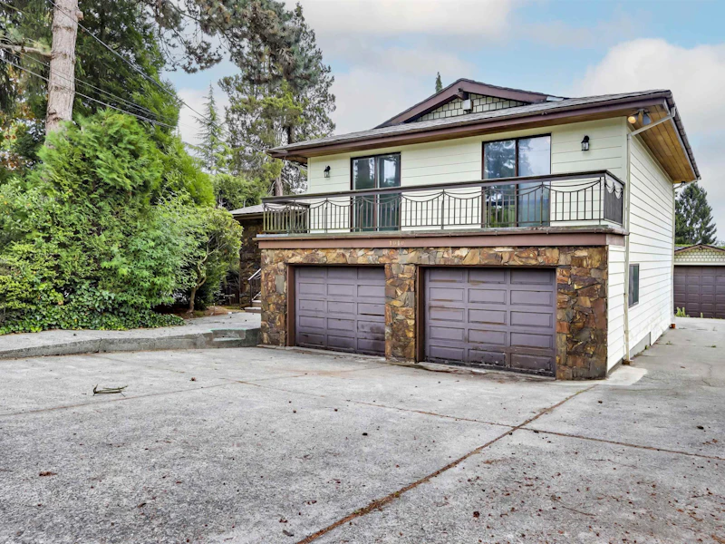 1010 W 54th Avenue, Vancouver BC V6P 1N1