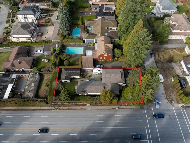 1010 W 54th Avenue, Vancouver, BC, V6P 1N1 - 3
