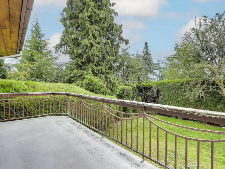 1010 W 54th Avenue, Vancouver, BC, V6P 1N1 - 22