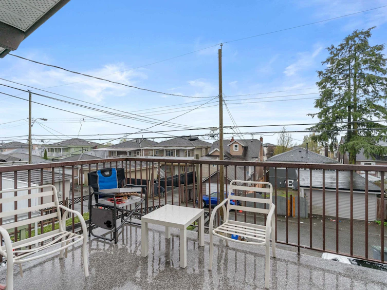 886 E 56th Avenue, Vancouver, BC, V5X 1S2 - 4