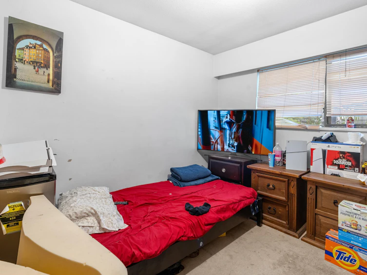 886 E 56th Avenue, Vancouver, BC, V5X 1S2 - 5