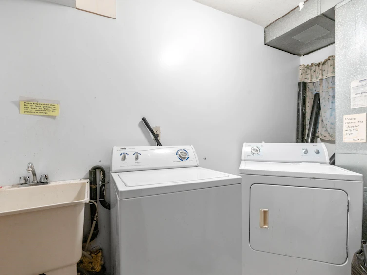 886 E 56th Avenue, Vancouver, BC, V5X 1S2 - 15