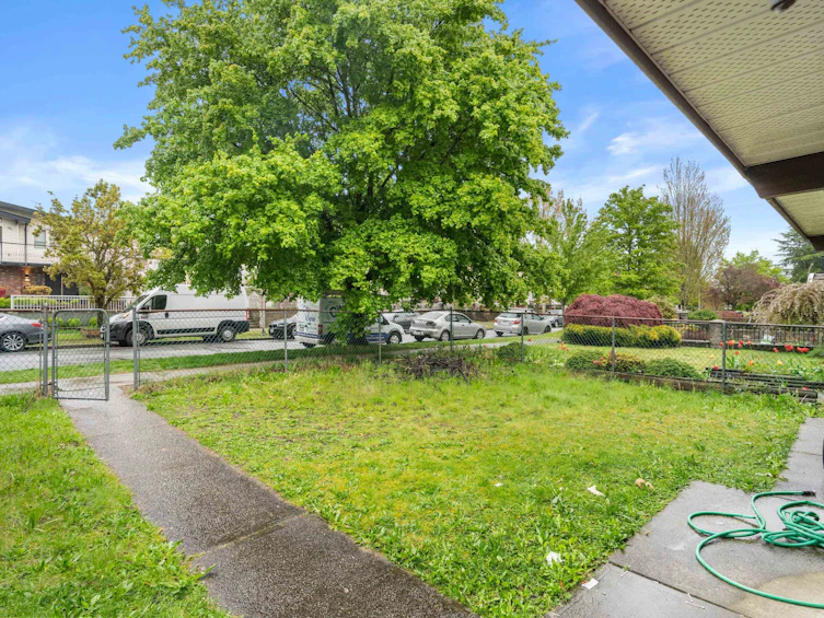 886 E 56th Avenue, Vancouver, BC, V5X 1S2 - 22