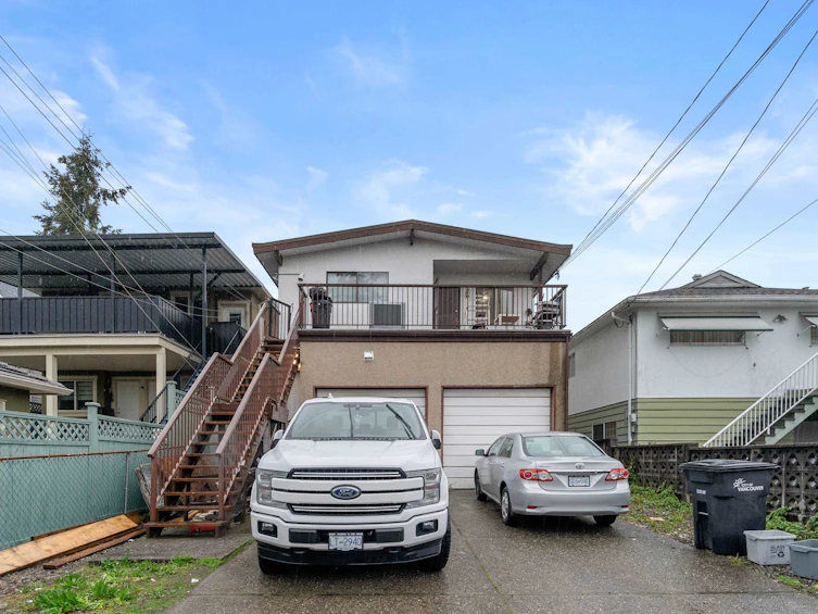 886 E 56th Avenue, Vancouver, BC, V5X 1S2 - 23