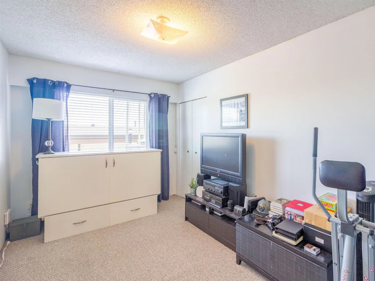 3680 Godwin Avenue, Burnaby, BC, V5G 3S1 - 11