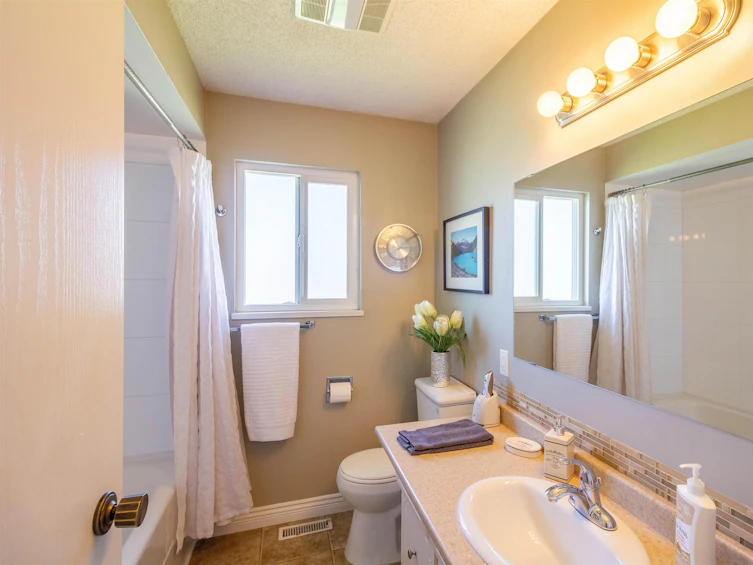 3680 Godwin Avenue, Burnaby, BC, V5G 3S1 - 12