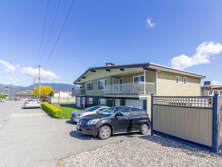 3680 Godwin Avenue, Burnaby, BC, V5G 3S1 - 40