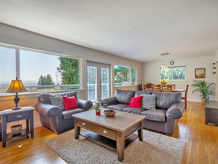 3055 Lazy A Street, Coquitlam, BC, V3C 3N6 - 8