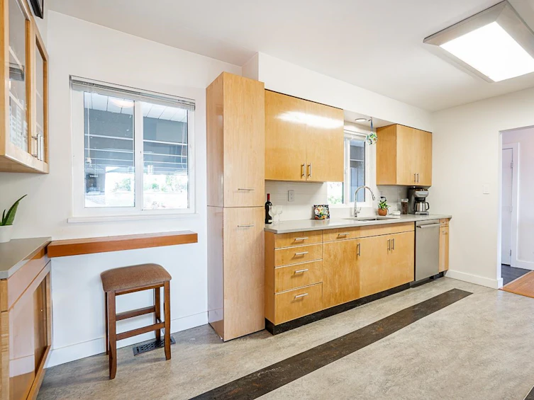 3055 Lazy A Street, Coquitlam, BC, V3C 3N6 - 14